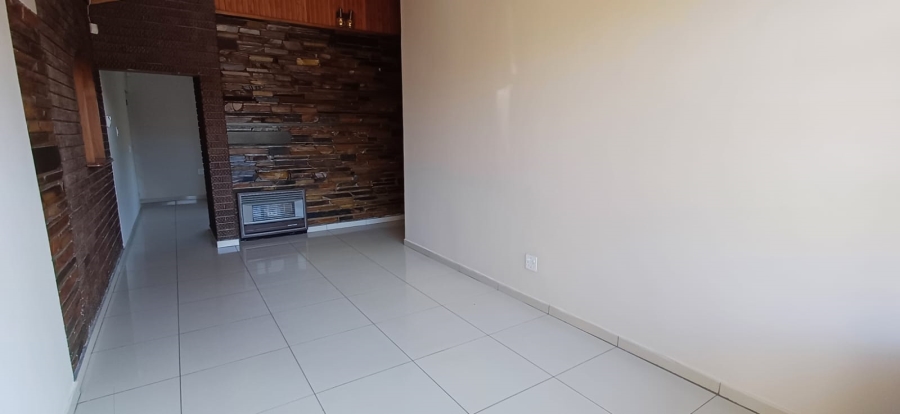 9 Bedroom Property for Sale in Hospitaalheuwel Free State